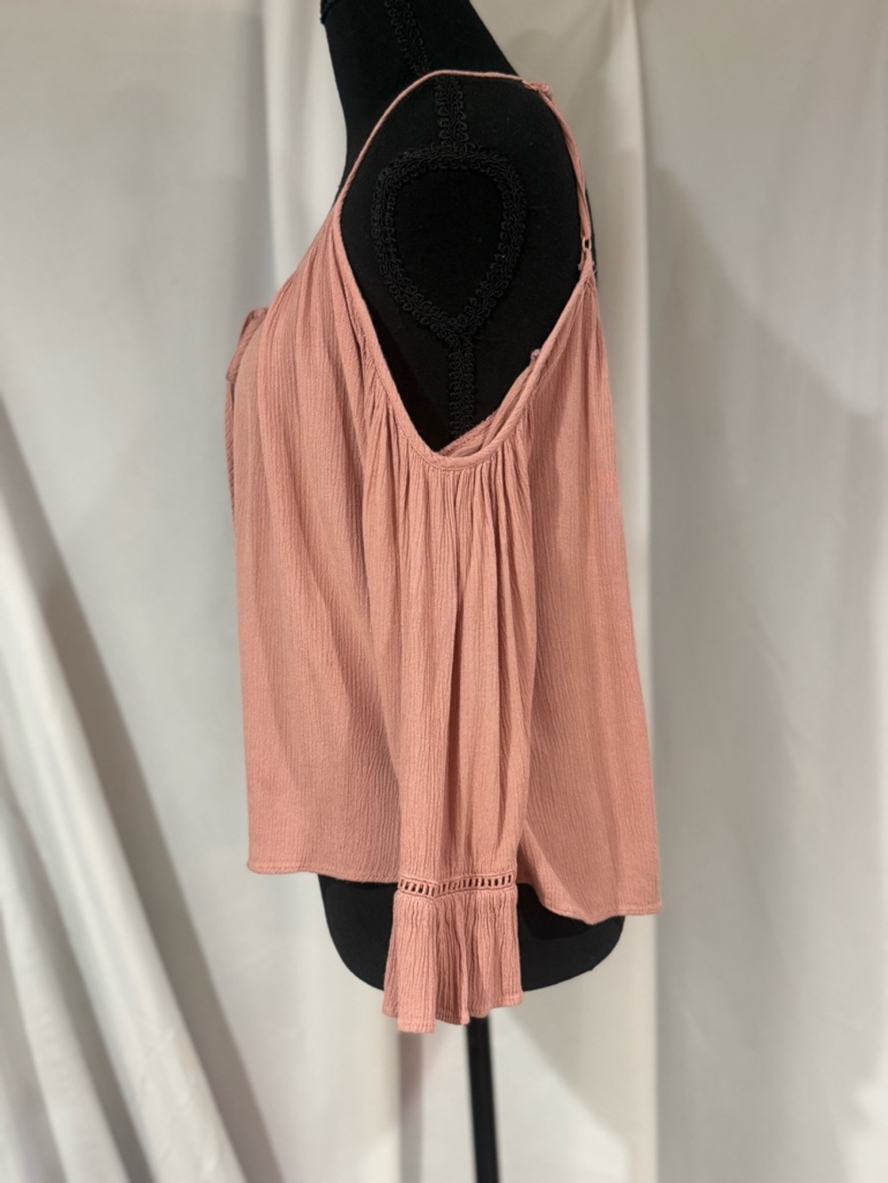 Ambiance Blush Pink Cold-Shoulder Tie-Front Camisole - Picture 3 of 6